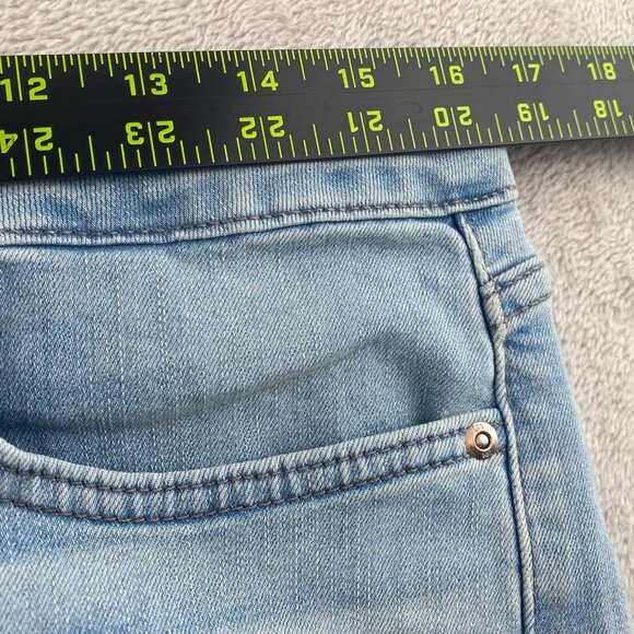 Lee Riders Womens Jeans Size 10 Blue Denim Light Wash Straight Cuffed Casual - Picture 5 of 14